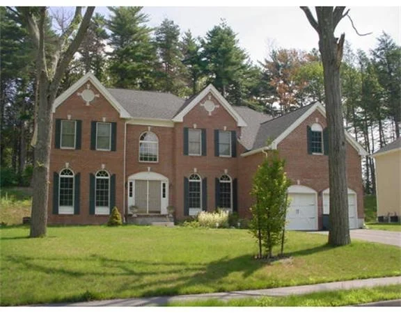 Unit for sale at 12 Endean Dr, Walpole, MA 02081