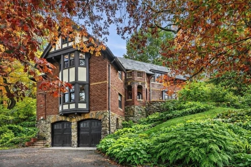 Unit for sale at 1125 West Roxbury Parkway, Brookline, MA 02467