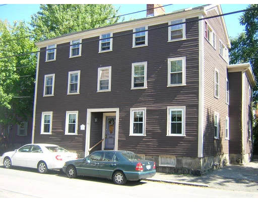 Unit for sale at 27 Daniels St, Salem, MA 01970