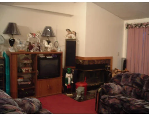 Unit for sale at 75 Huntoon Memorial Hwy, Leicester, MA 01524