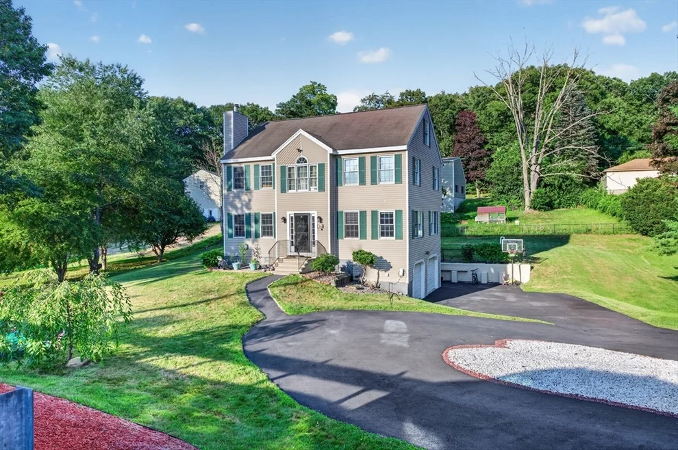 Unit for sale at 36 Shirley Rd, Shrewsbury, MA 01545