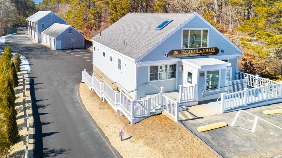 Unit for sale at 31 Meetinghouse, Chatham, MA 02659