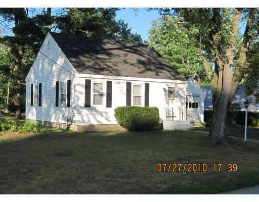 Unit for sale at 8 Bailey St, Nashua, NH 03063