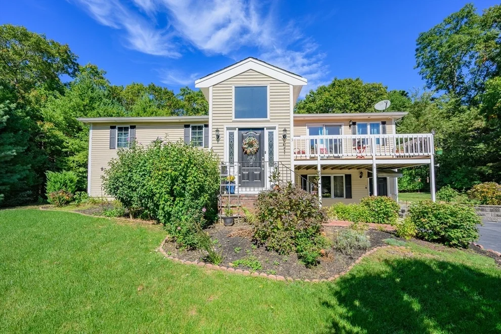 Unit for sale at 3 Anne Circle, Sandwich, MA 02563
