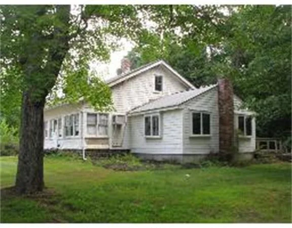 Unit for sale at 6 Whitcomb Ave, Ayer, MA 01432