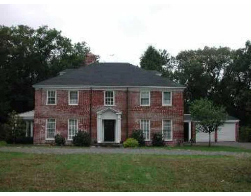 Unit for sale at 52 Clarke Circle, Needham, MA 02492