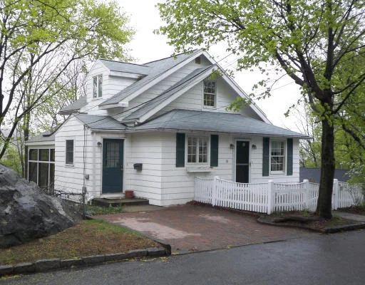 Unit for sale at 18 Lorne Rd, Arlington, MA 02476