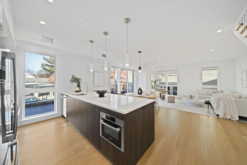 Unit for sale at 260 Beacon, Somerville, MA 02143
