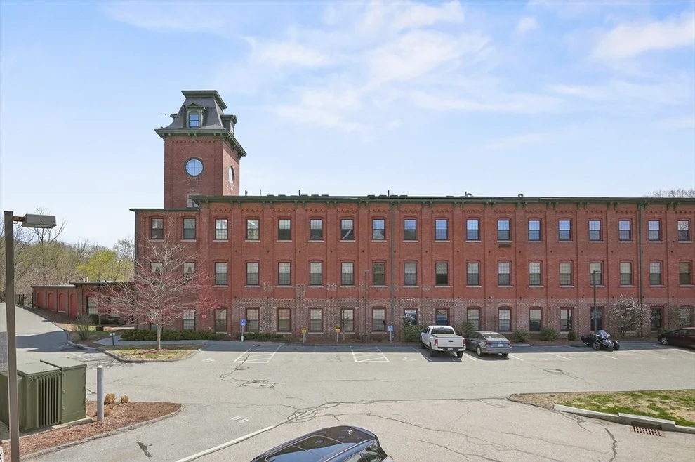 Unit for sale at 1511 Main Street, Worcester, MA 01603