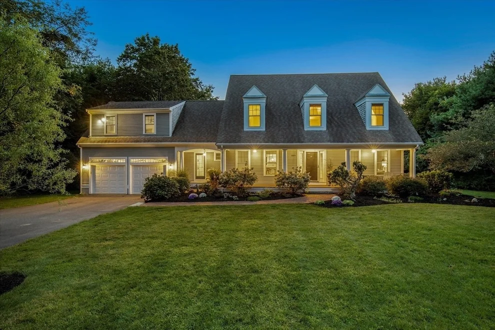 Unit for sale at 889 Old Main Street Ext, Marshfield, MA 02050