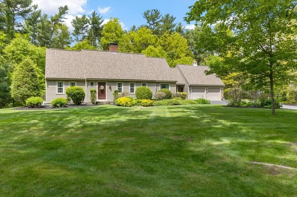 Unit for sale at 11 Captain North Way, Pembroke, MA 02359