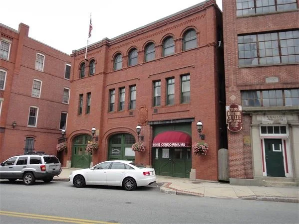 Unit for sale at 18-22 Essex, Haverhill, MA 01832