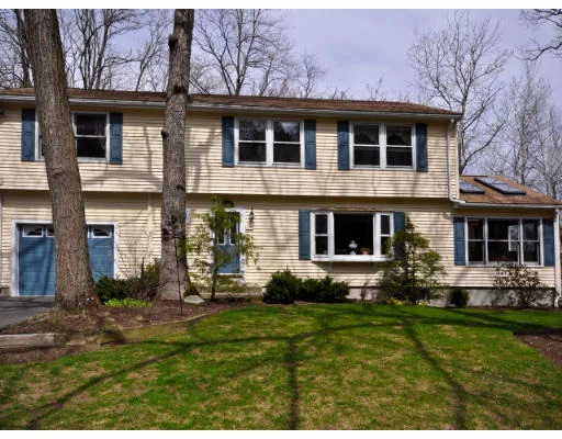 Unit for sale at 20 Shore Rd, Wellesley, MA 02482