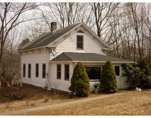 Unit for sale at 229 Bent Street, Franklin, MA 02038