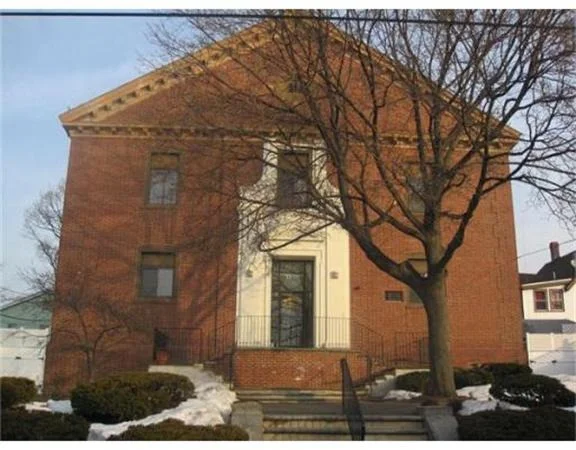 12 Locust Street