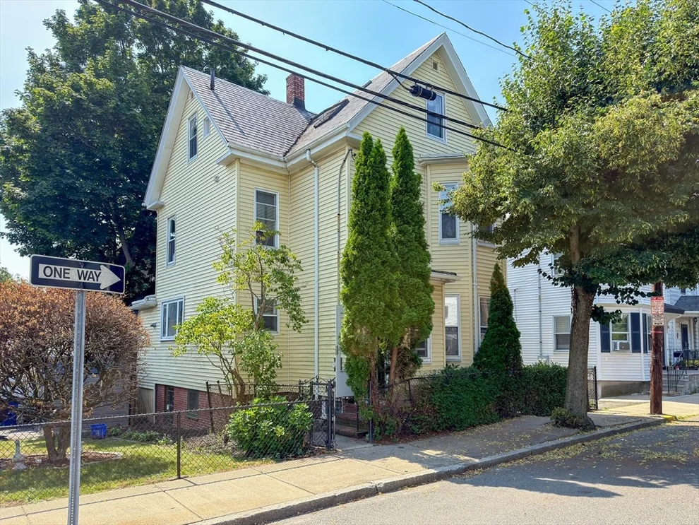 Unit for sale at 29 Wigglesworth St, Somerville, MA 02145