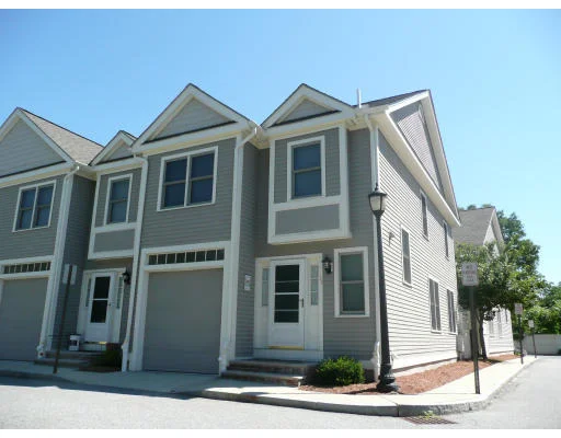 Unit for sale at 201 Main Street, Woburn, MA 01801