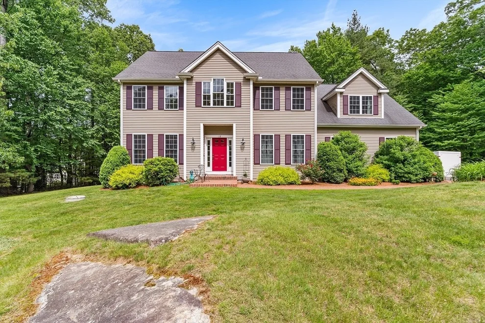 Unit for sale at 15 Gervais Way, Uxbridge, MA 01569