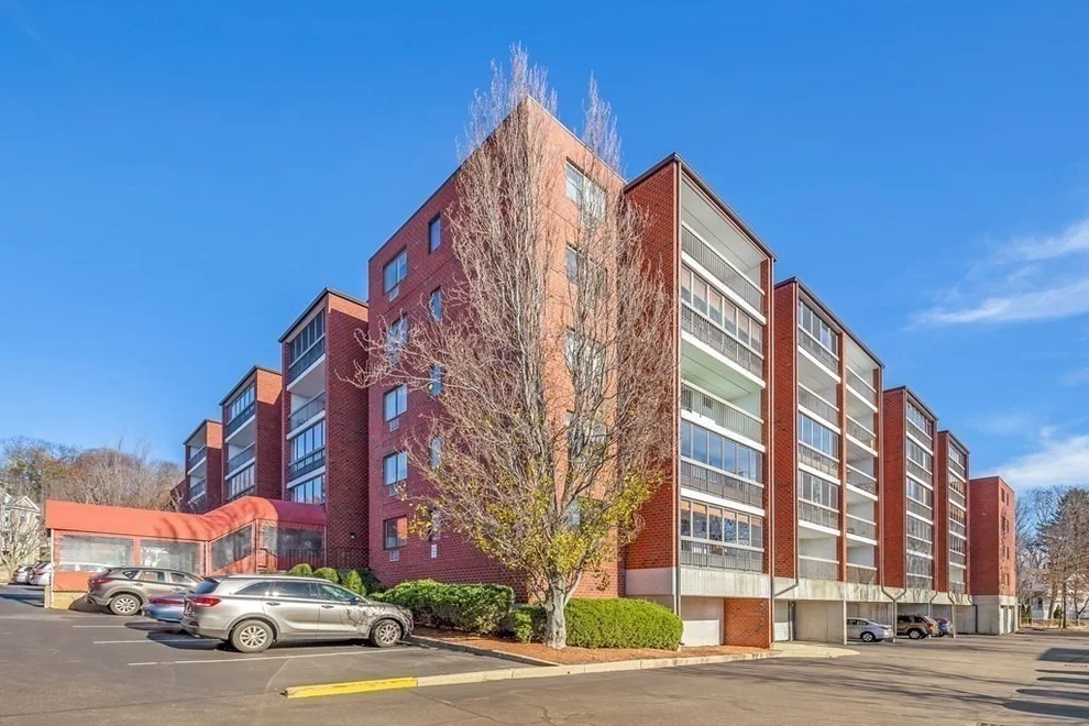 Unit for sale at 180 Green St, Melrose, MA 02176