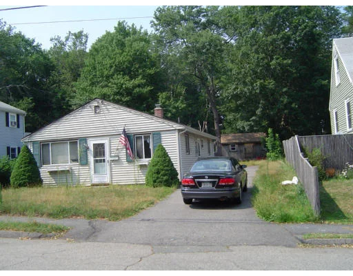 Unit for sale at 108 Crane St, Dedham, MA 02026