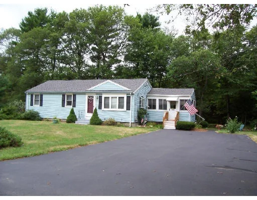 Unit for sale at 496 Union Street, East Bridgewater, MA 02333