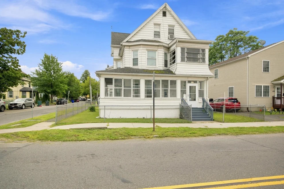 Unit for sale at 415 Orange St, Springfield, MA 01108