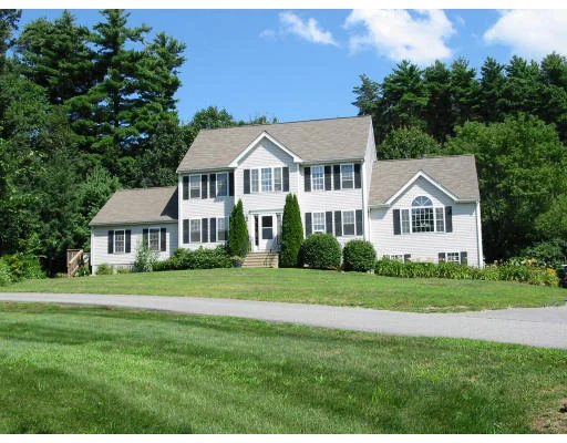 Unit for sale at 74 Hosmer St, Hudson, MA 01749