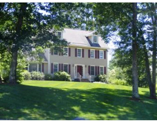 Unit for sale at 92 Overlook Drive, Groton, MA 01450