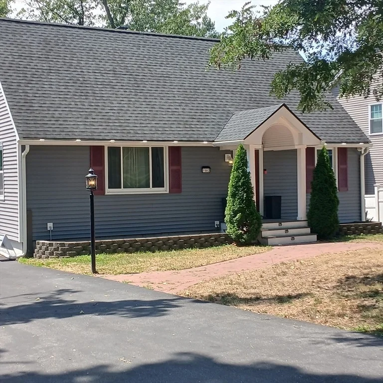 Unit for sale at 1582 Varnum Ave, Lowell, MA 01854