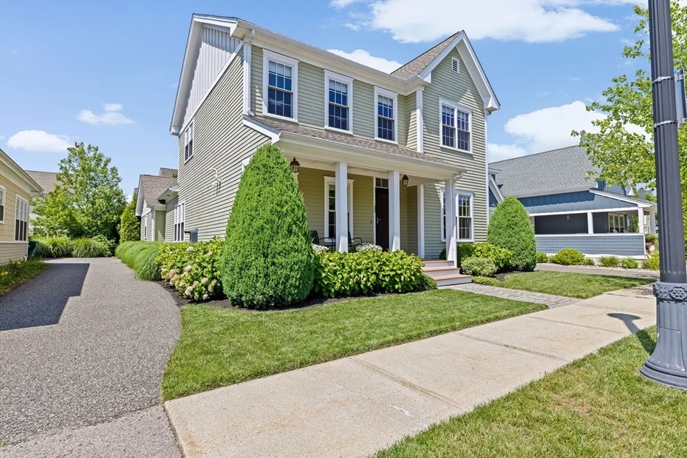 Unit for sale at 12 Privet Path, Weymouth, MA 02190