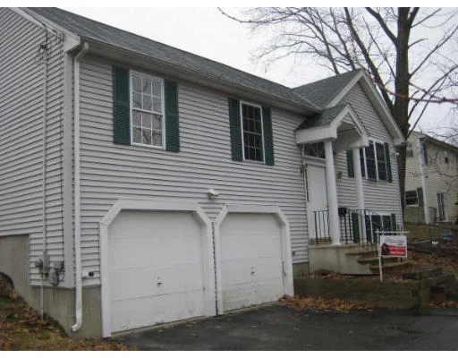Unit for sale at 49 Carpenter Ave, Worcester, MA 01605