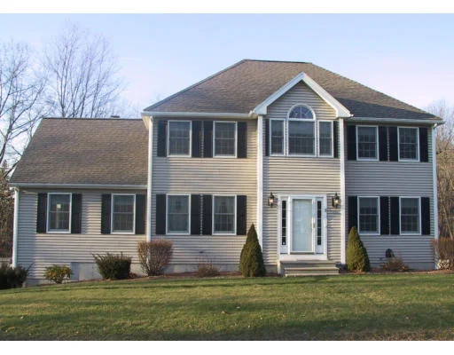 Unit for sale at 3 Dewey Ave, Millbury, MA 01527