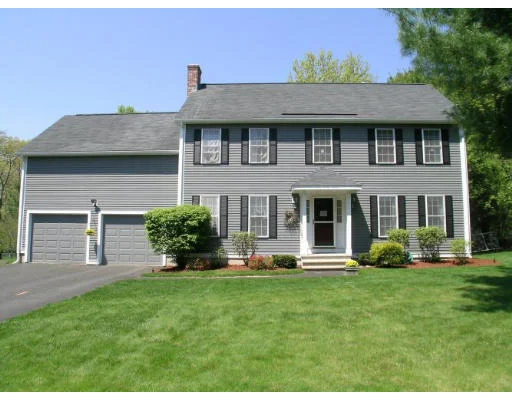 Unit for sale at 12 April Lane, Westford, MA 01886