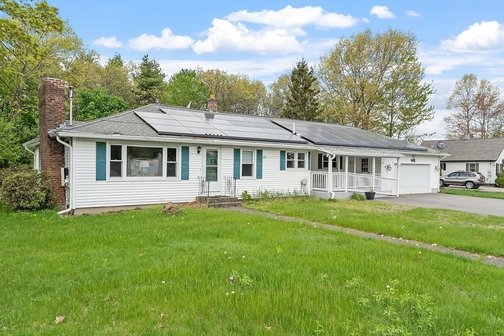 Unit for sale at 441 Shea St, Fitchburg, MA 01420