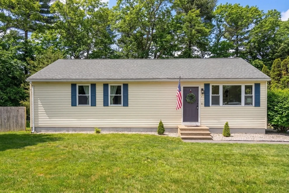 Unit for sale at 4 French River Cir, Oxford, MA 01540