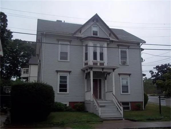 Unit for sale at 18 Sachem St, Lynn, MA 01902