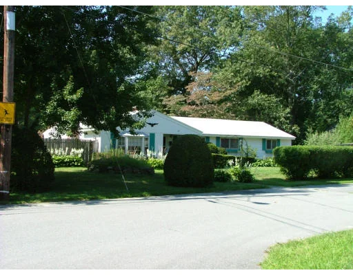 Unit for sale at 27 Amory Ave, Maynard, MA 01754