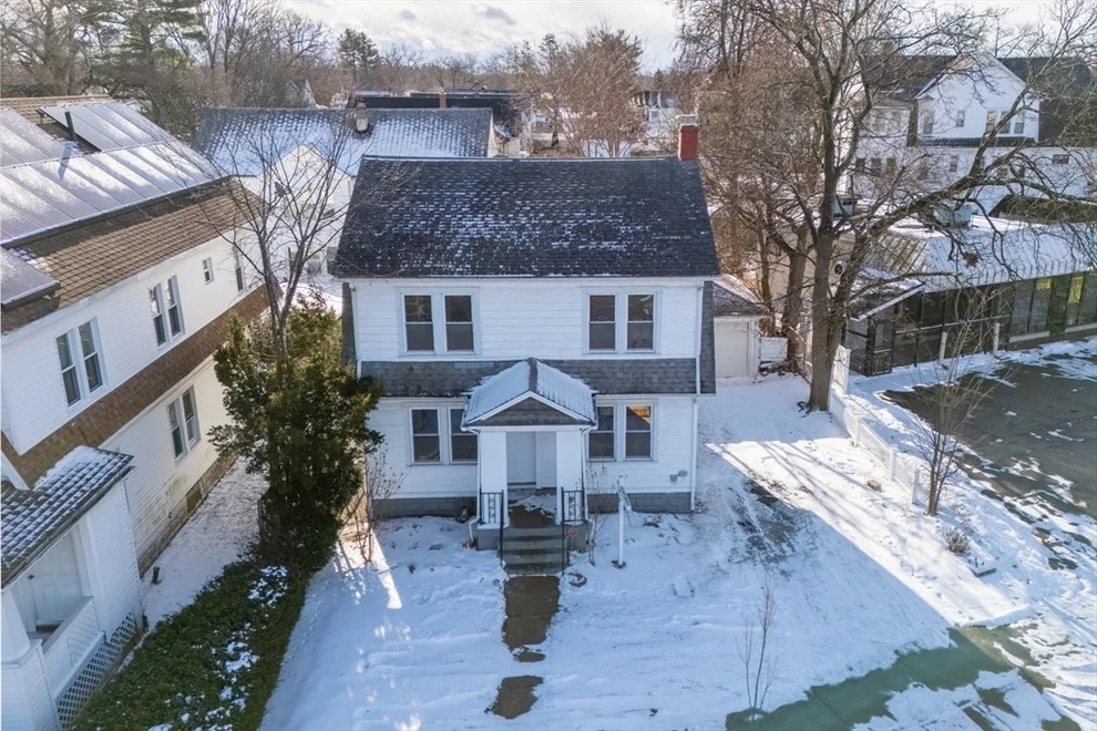 Unit for sale at 493 Page Blvd, Springfield, MA 01104