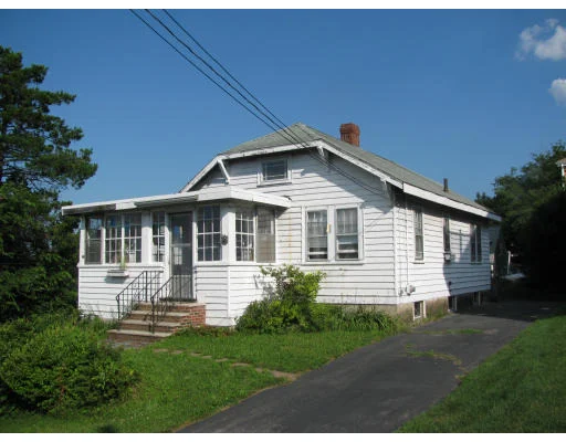 Unit for sale at 25 Wedgewood St, Quincy, MA 02171