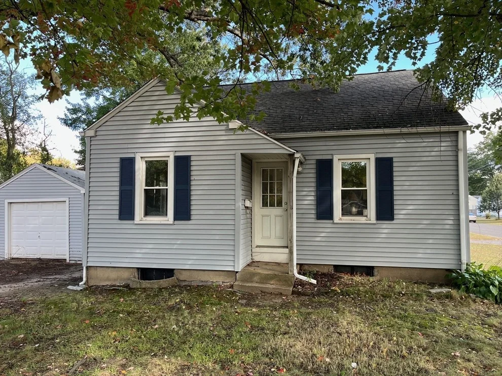 Unit for sale at 1709 Memorial Drive, Chicopee, MA 01020