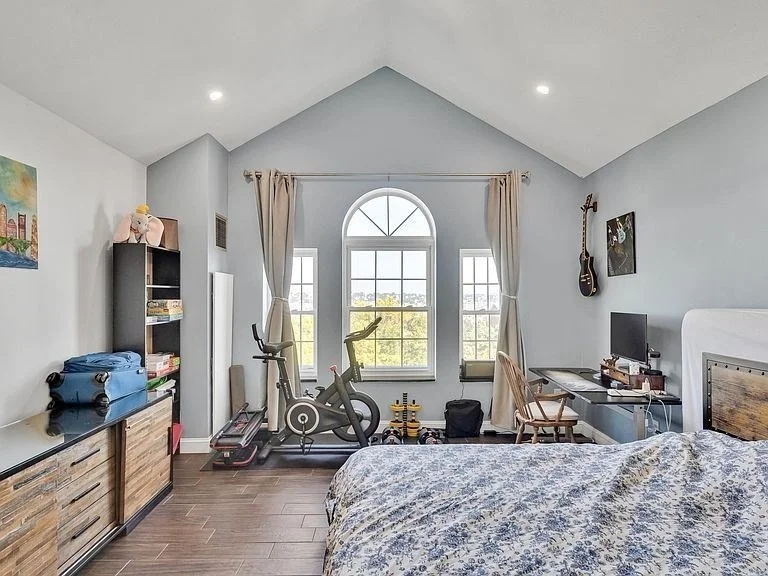 Unit for sale at 50 Boatswain's Way, Chelsea, MA 02150
