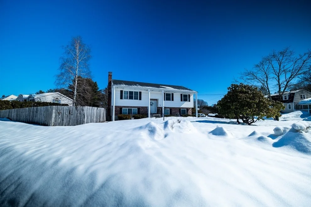 Unit for sale at 12 Stewart Ln, Beverly, MA 01915