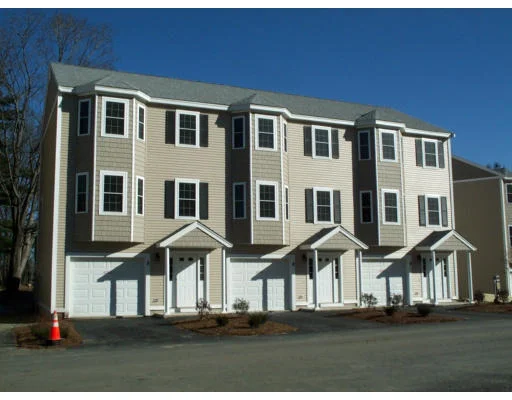 Unit for sale at 262 Littleton Rd, Chelmsford, MA 01824
