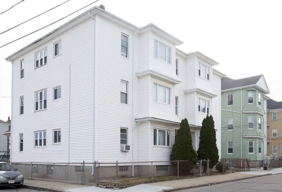 Unit for sale at 49 Hamlet St, Fall River, MA 02724