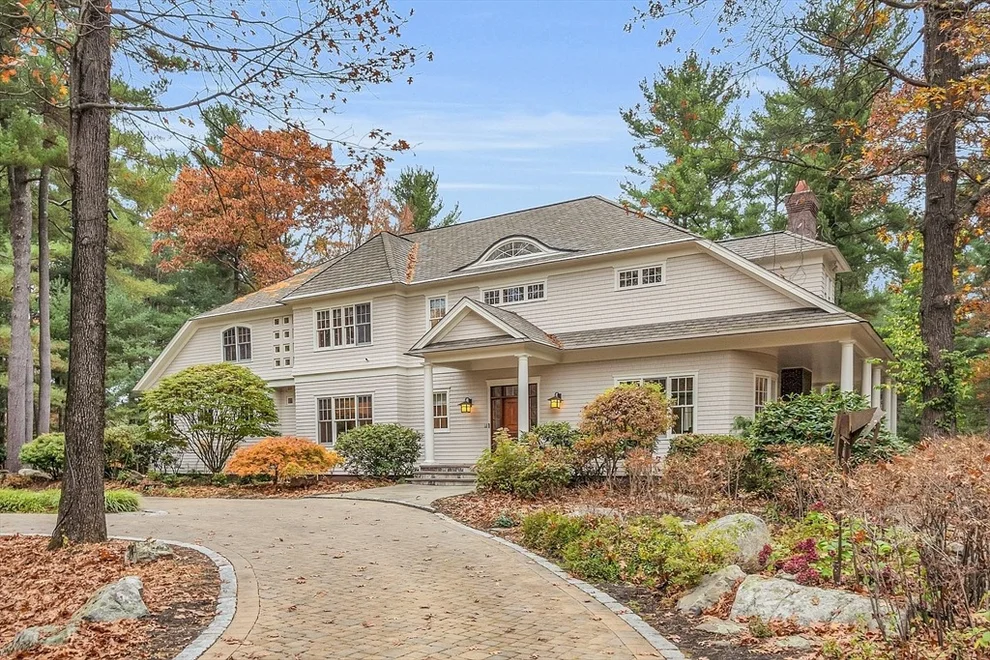 Unit for sale at 26 Lost Oak Rd, West Boylston, MA 01583