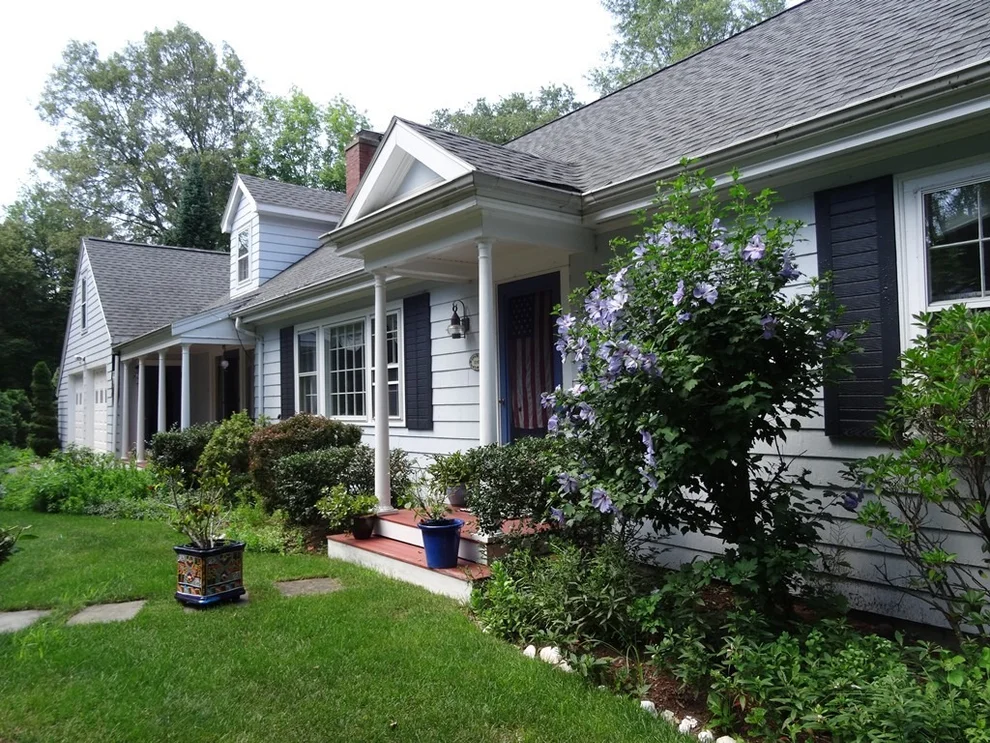 Unit for sale at 5 Deerhaven Road, Lincoln, MA 01773