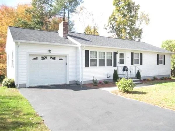 Unit for sale at 1050 School Street, Webster, MA 01570