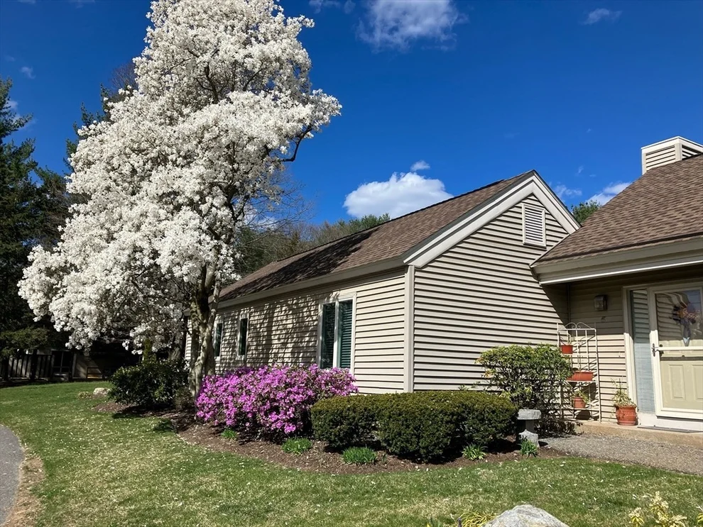 Unit for sale at 5 Astra, Wayland, MA 01778
