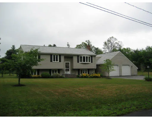 Unit for sale at 42 Old Cross St, Hanover, MA 02339
