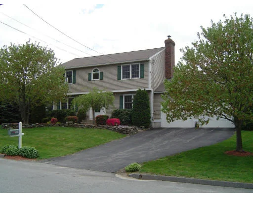 Unit for sale at 104 Bicentennial Ave, Leominster, MA 01453